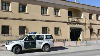 Imagen de archivo del cuartel de la Guardia Civil en Sariñena.