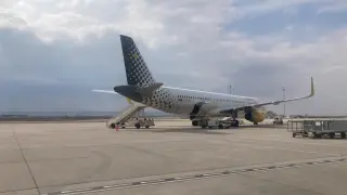 avión de vueling en Zaragoza