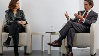 El expresidente del Gobierno José María Aznar y la presidenta de la Comunidad de Madrid, Isabel Díaz Ayuso, intervienen en el I Diálogo Atlántico por la Democracia