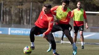 Florian Miguel y Gerard Valentín, en el entrenamiento del viernes.
