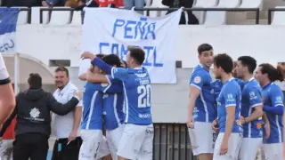 Celebración del segundo gol del Utebo, obra de Álex Sánchez