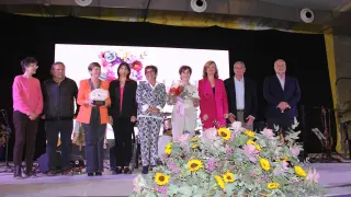 La ministra de Educación entrega el premio Gabardera 2023 a Inmaculada Val