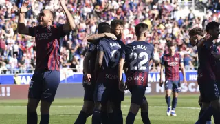 Partido entre SD Huesca y Real Zaragoza