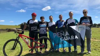El equipo de Peña Guara en Extremadura.