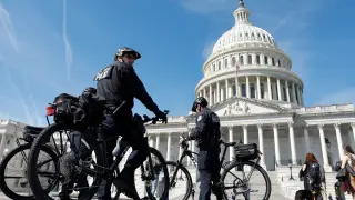 Funcionarios de seguridad del Capitolio de EE. UU. se preparan para la posible acusación de Trump