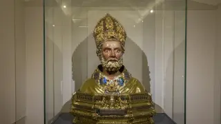 Inauguración de la exposición del Papa Luna en el museo Diocesano