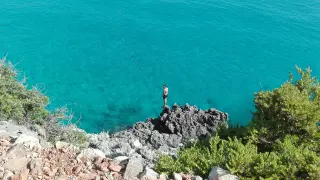 El espectacular azul del mar en la playa de Gjipe, en Albania.