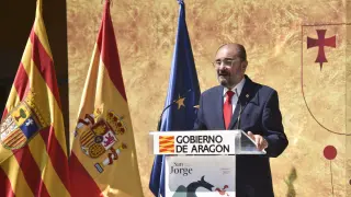 El presidente Lambán en su intervención en el Museo de Huesca.