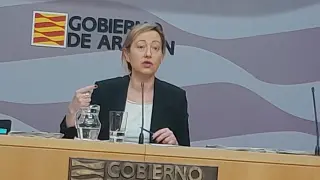 La consejera de Economía, Marta Gastón, hoy en la rueda de prensa para valorar los datos del paro.