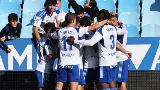 Los jugadores del Real Zaragoza, en plena celebración del 1-0 el pasado sábado en La Romareda ante el Cartagena.