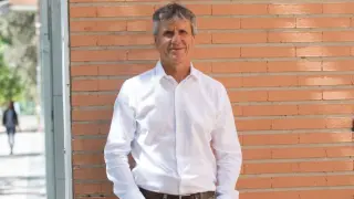 Juan Carlos Beltrán, entrenador del Utebo, posa para HERALDO DE ARAGÓN este jueves.