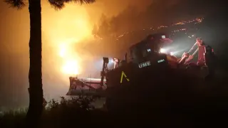 Evacuación preventiva de Cadalso, Descargamaría y Robledillo por fuego en Pinofranqueado