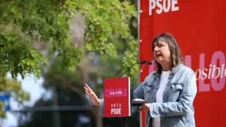 Lola Ranera presenta en Valdespartera sus propuestas de energía renovable