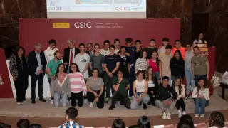 Equipo del Colegio Santo Domingo de Silos de Zaragoza que quedó subcampeón Concurso Nacional Hi Score Science.