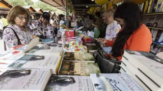 Feria del Libro 2023 en el parque Grande José Antonio Labordeta de Zaragoza. gsc