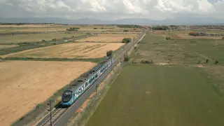 El tren de hidrógeno, en la línea Zaragoza-Canfranc.