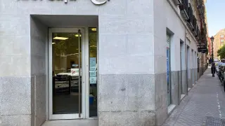 18/07/2022 Oficina de Ibercaja, a 18 de julio de 2022, en Madrid (España). Ibercaja es un banco español que actualmente cuenta con 2,6 millones de clientes en todo el país, 914 oficinas, 4.880 empleados y un volumen de actividad de 99.025 millones de euros. ECONOMIA Eduardo Parra - Europa Press