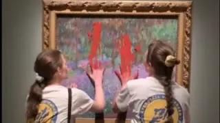 Dos activistas manchan con pintura roja un cuadro de Monet en Estocolmo.
