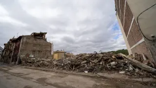 Escombros del edificio que se derrumbó este martes en Teruel