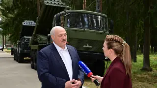 Lukashenko, entrevistado por una periodista rusa