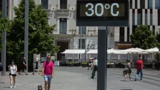 Calor en el centro de Zaragoza.