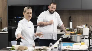 Duelo de chefs franceses y españoles: Nicolas Lormeau y Susana Casanova,  La Clandestina, en el Mercado Central de Zaragoza