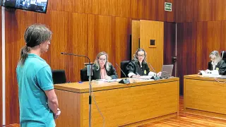 El acusado, Pablo Bernad, durante el juicio celebrado en la Audiencia Provincial de Zaragoza.