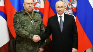 Putin junto con Surovikin, en una imagen de diciembre de 2022.