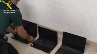Se han recuperado tres de los ordenadores portátiles robados.