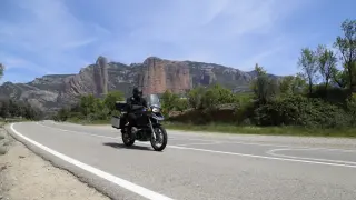 Ruta mototurística por el entorno de los Mallos de Riglos.