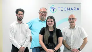 Diego Orta (ELT), Manuel Pérez Alconchel (Tecnara), Laura Márquez (Inycom) y Pedro Casero (Fundación para el desarrollo de tecnologías del hidrógeno en Aragón), del proyecto Aimonia 4.0.