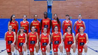 La selección española femenina sub-19.