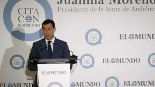 MADRID, 03/07/2023.- El presidente del PP de Andalucía, Juanma Moreno, protagoniza un desayuno informativo organizado por El Mundo este lunes en un hotel madrileño. EFE/ J.P. Gandul