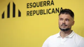 ERC lanza un decálogo en "defensa de Cataluña" y tilda a Sumar de "artefacto" del PSOE