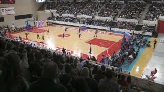 Imagen de archivo de un partido de baloncesto solidario en el pabellón Siglo XXI.
