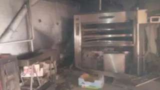 Herido leve un hombre al explotar un horno de una panadería en Alcorisa