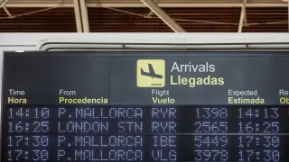 Actividad en el aeropuerto de Zaragoza en julio de 2023.