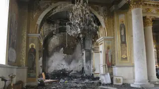 Odesa (Ukraine), 23/07/2023.- An internal view of the Transfiguration Cathedral, damaged by a missile attack in the Odesa region, southern Ukraine, 23 July 2023. Odesa was attacked by 19 missiles of different classes early 23 July, with nine being shot down, according to a statement from the Ukraine Air Force. At least one person was killed in the attack and 22 were injured, including four children, the State Emergency Service reported. Russia, which began its full-scale invasion of Ukraine in February 2022, has recently pulled out of a UN-Turkey brokered agreement guaranteeing safe passage to Ukrainian grain exports through the Black Sea and started the mass shelling of Odesa city, granaries, agricultural enterprises and sea ports. (Rusia, Turquía, Ucrania) EFE/EPA/IGOR TKACHENKO