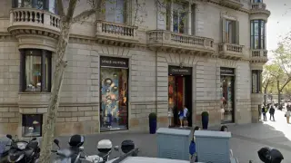 Tienda de Louis Vuitton afectada por el robo