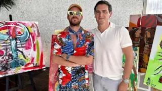 Albert Rivera con Aldo Comas durante sus vacaciones en Ibiza.