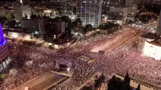 Vista aérea de una manifestación contra Benjamin Netanyahu en Tel Aviv, el pasado 5 de agosto