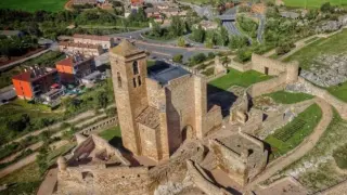 Imagen aérea del castillo de Benabarre.