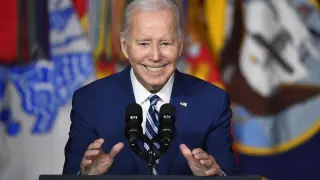 El presidente Joe Biden habla en el Centro Médico del Departamento de Asuntos de Veteranos George E. Wahlen, en Salt Lake City
