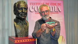 El cineasta Javier Fesser recibió el Premio Autor de Comedia y preestrenó ayer en Tarazona su nueva película.