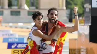 Doblete histórico de Álvaro Martín y María Pérez en el Mundial de atletismo