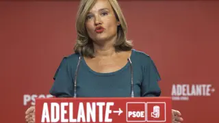 La portavoz del PSOE, Pilar Alegría, ofrece una rueda de prensa tras la reunión de la Comisión Ejecutiva Federal del partido en Ferraz