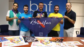 Presentación del programa de fiestas de Binéfar. De izquierda a derecha, Adrián Mingote, Borja Blanco, César Pardos, Raúl Capdevila y Javier Martínez.
