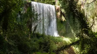 La cascada más fotogénica de Aragón está en el Monasterio de Piedra