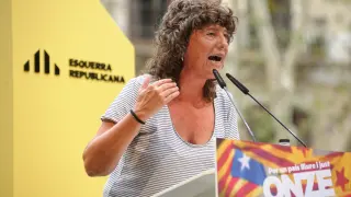 La número 2 de Esquerra Republicana de Catalunya (ERC), Teresa Jordà, interviene durante un acto de ERC, con motivo de la Diada, en Barcelona, Cataluña (España).