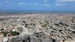 Vista aérea de la ciudad libia de Derna.